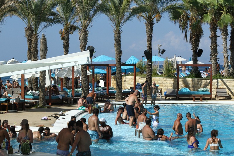 Latino Waves at Riviera